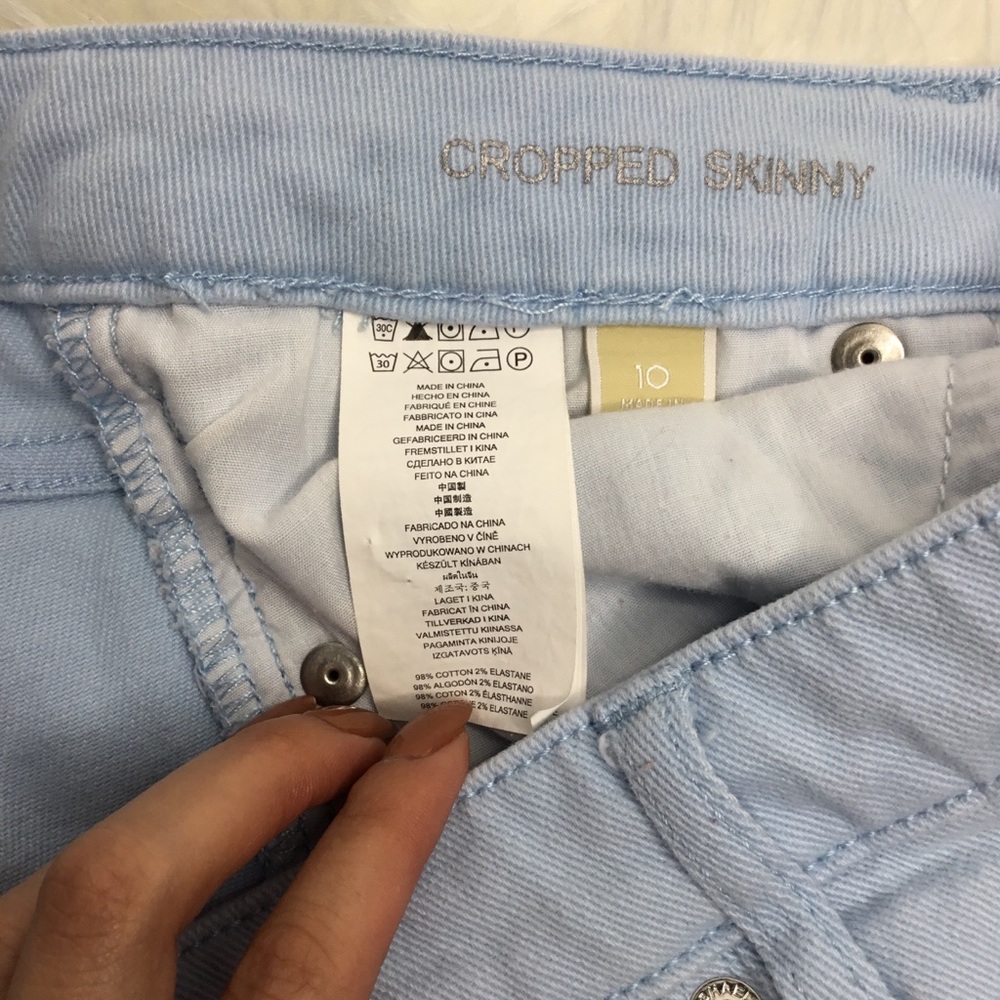 Michael Kors Izzy Cropped Skinny Jeans - Picture 3 of 6